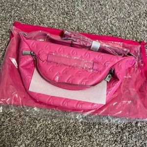 Limited Edition Pink Glamaholic